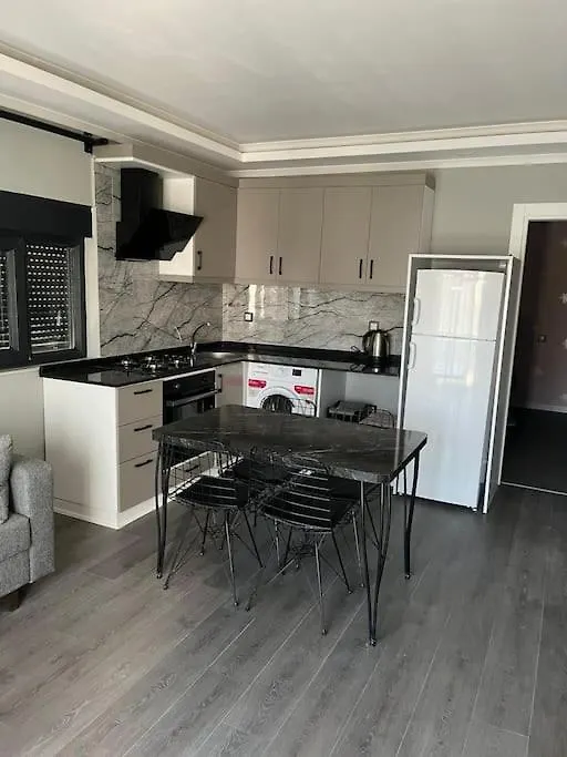 A Flat With Two Rooms Close The Lara Beaches D10 Altinkum  Altinkum (Antalya)